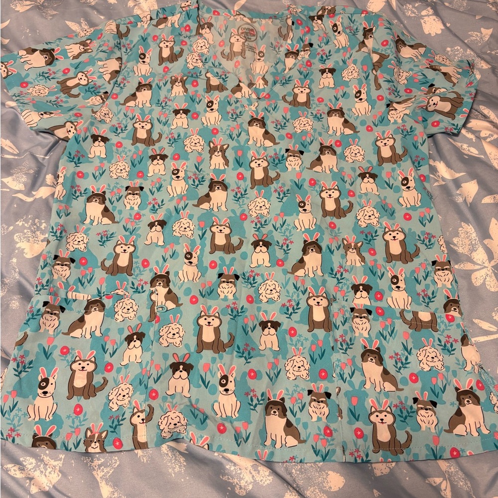 BUNDLE OF 6 DIFFERENT HOLIDAY SCRUB TOPS